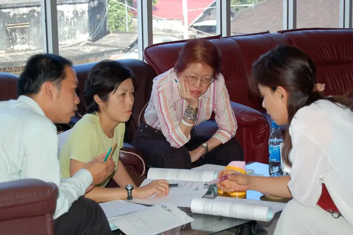 Colleagues collaborating on a project